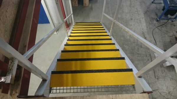 Goodflooring Antislip Trapneus - versterkt kunststof