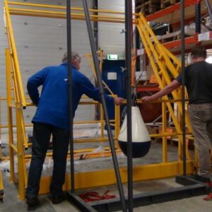 Kantelhek TÜV certificering in uitvoering